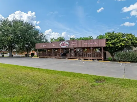 Established Restaurant with Expansion Potential