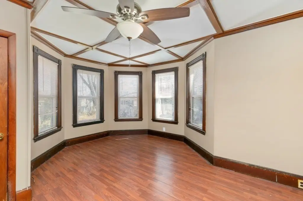 Picture 11