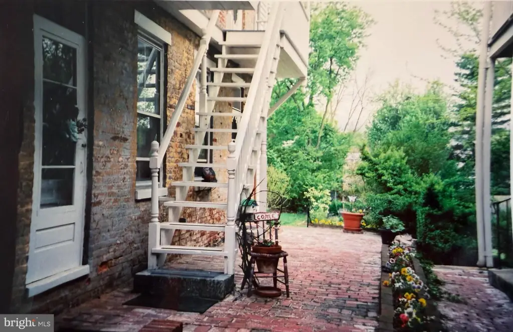 Picture 38