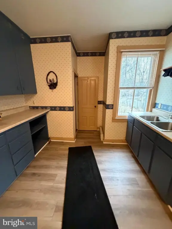 Picture 18