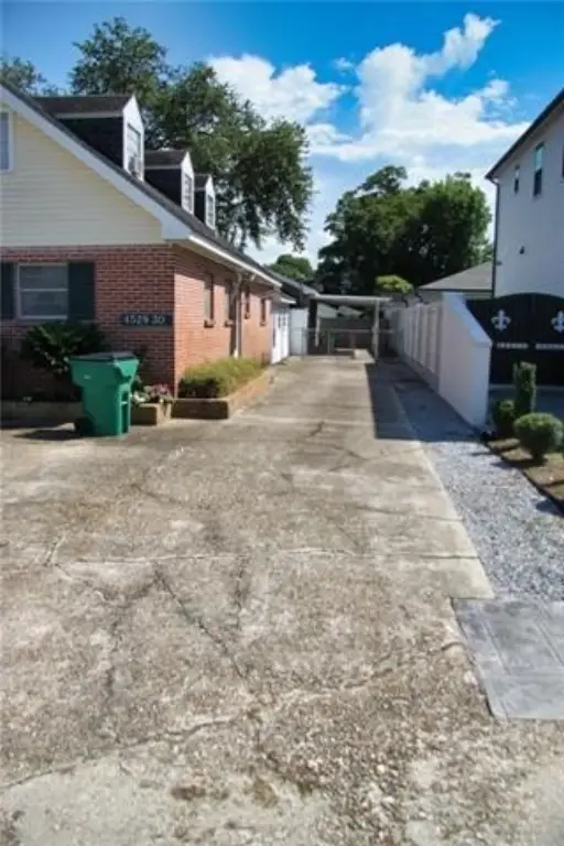 Picture 19