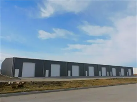 Flexible Steel-Frame Space