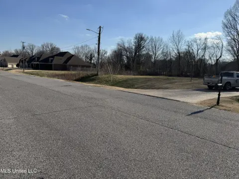 Residential Lot in Olive Branch