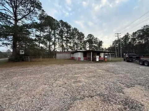 Foxworth Commercial Property with Acreage