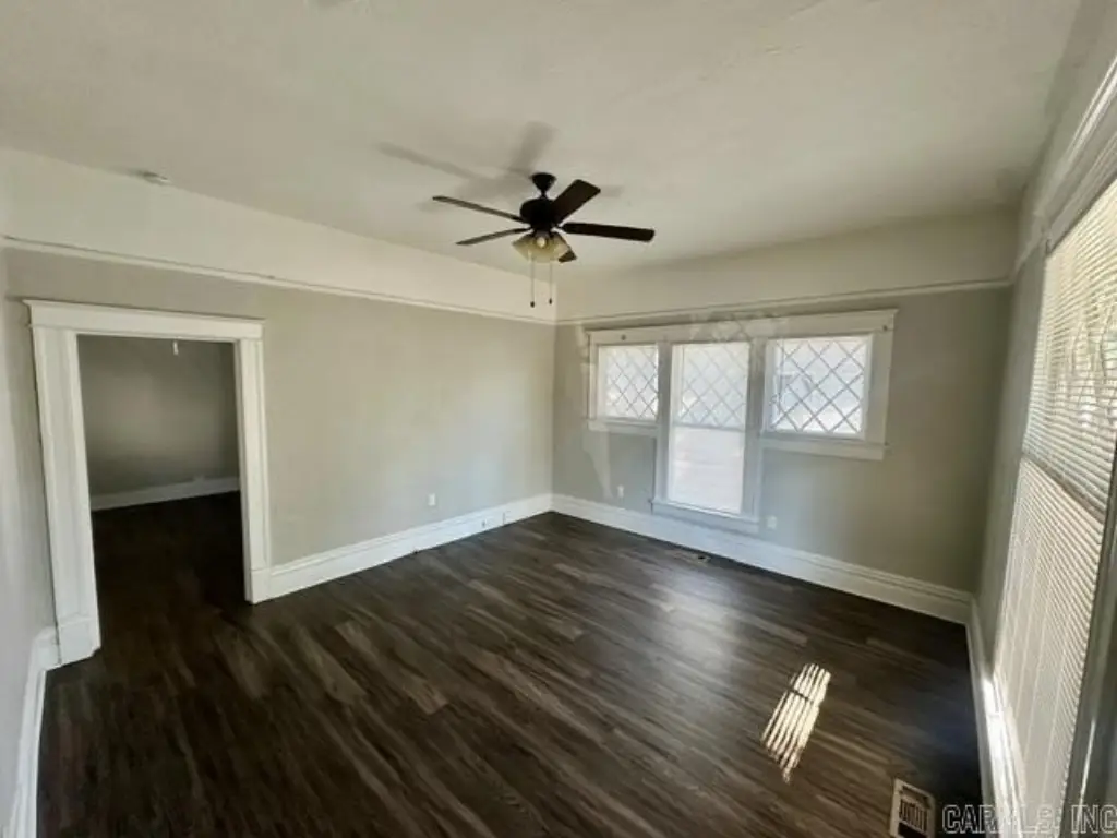Picture 10