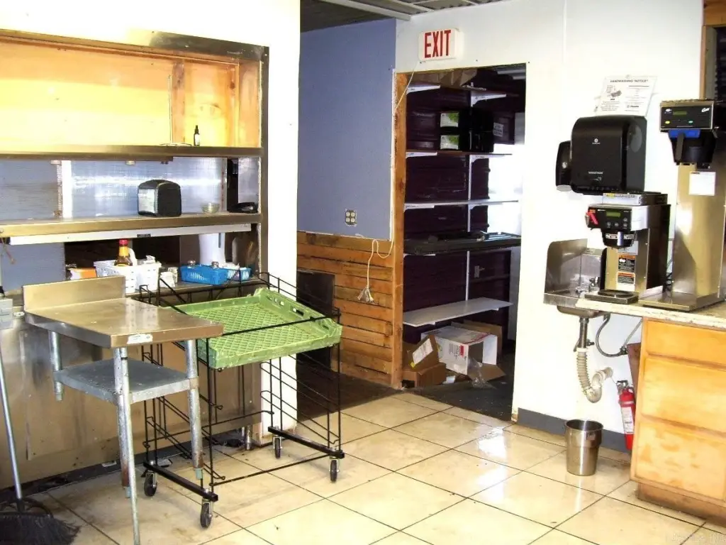 Picture 19