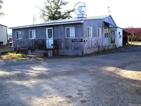 Restaurant Building with Equipment