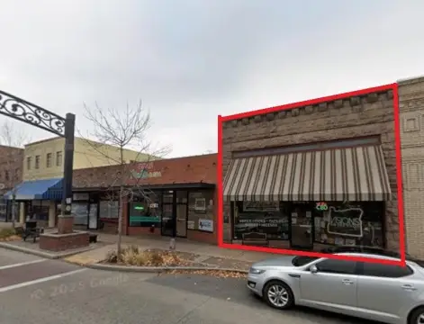 Downtown Redmond Commercial Building For Sale