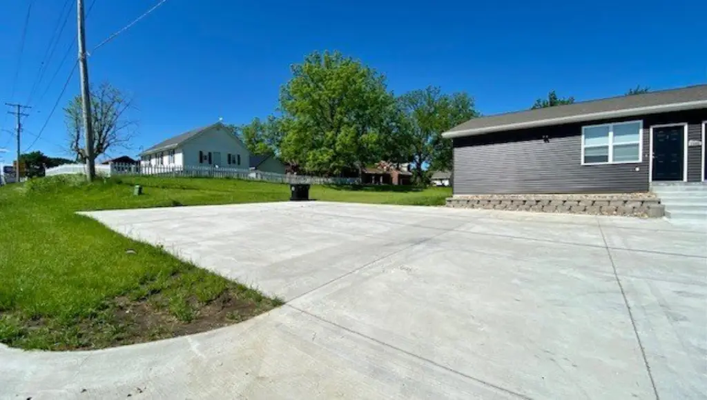 Picture 4