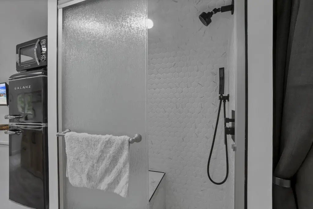 Picture 19