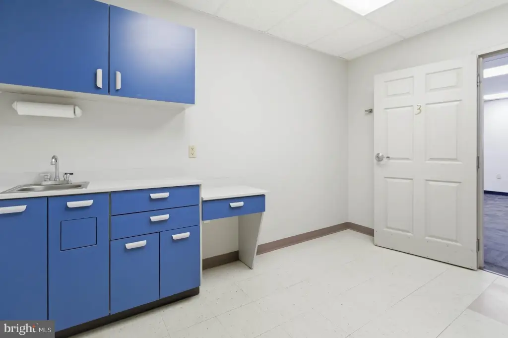 Picture 30