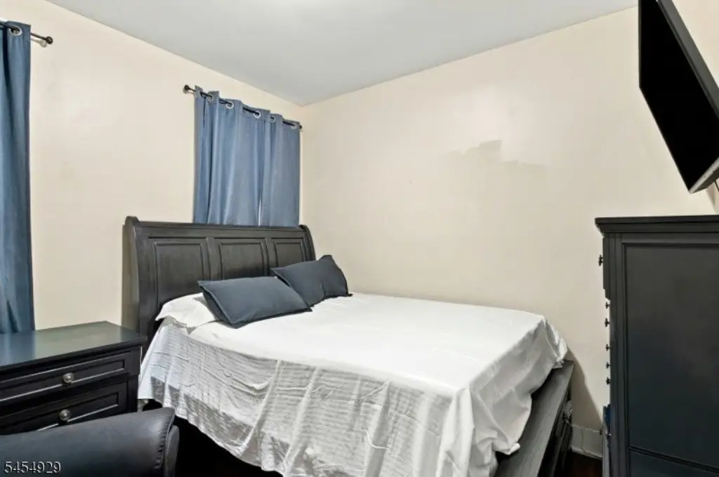 Picture 14