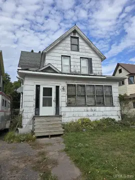 Spacious Duplex in Laurium, MI