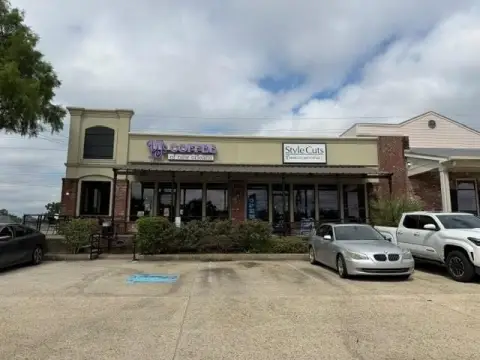 Two-Tenant Retail Building