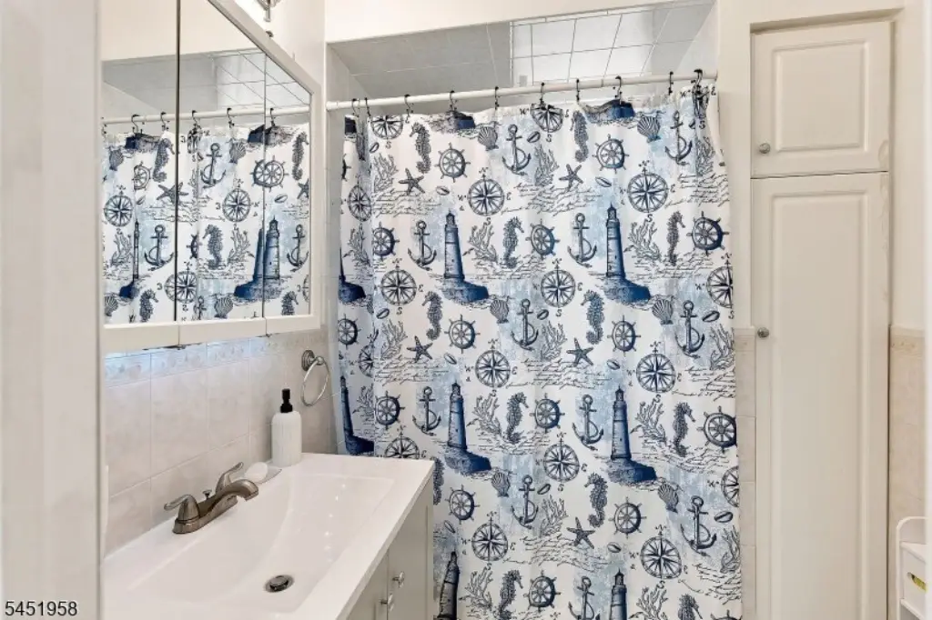 Picture 28
