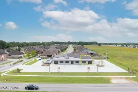 Retail or Office Space Available