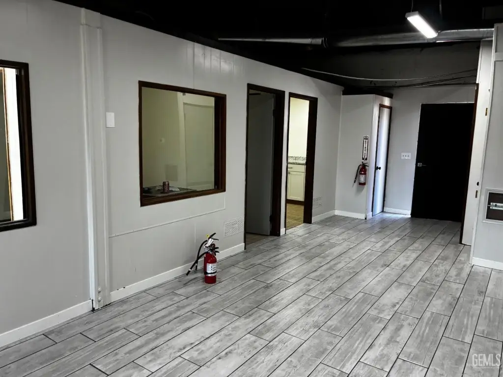 Picture 3