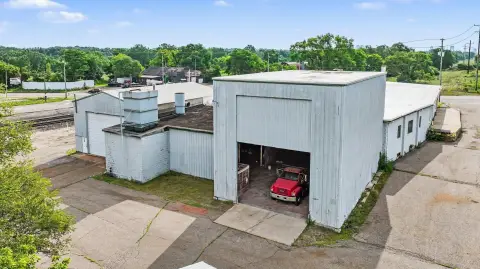 Industrial Manufacturing Facility with Cranes