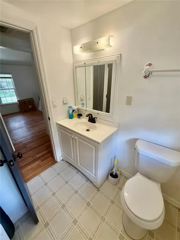 Picture 30