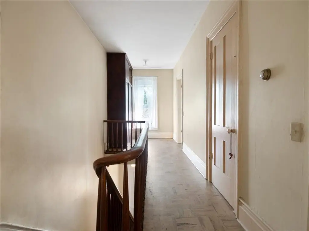 Picture 18