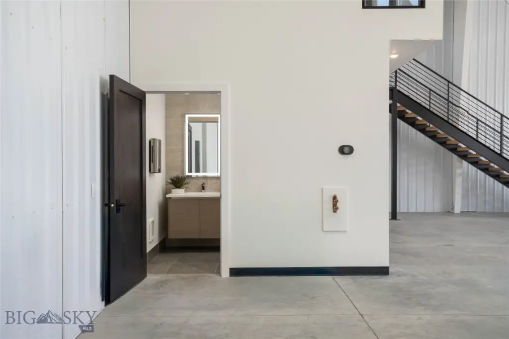 Picture 9