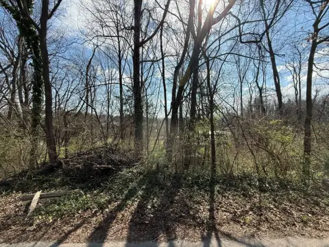 Residential Lot in Highland Acres