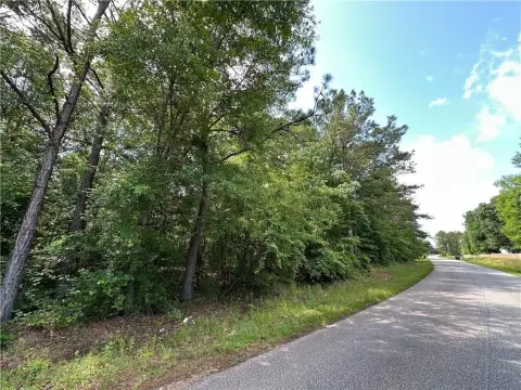 Seale, AL 1.25-Acre Lot