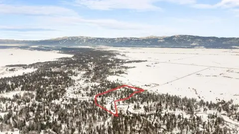 Picturesque 9.55-Acre Creekside Homesite