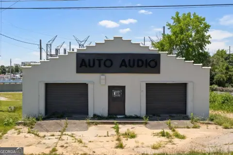 Freestanding Light Industrial Building