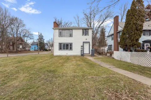Remodeled Duplex in Akron, Ohio