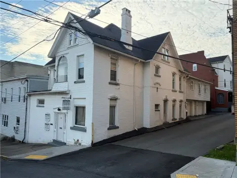 Mixed-Use Property with Office