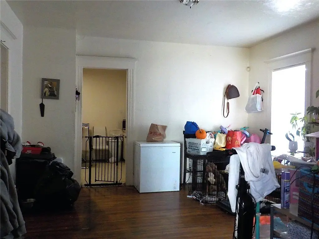 Picture 7