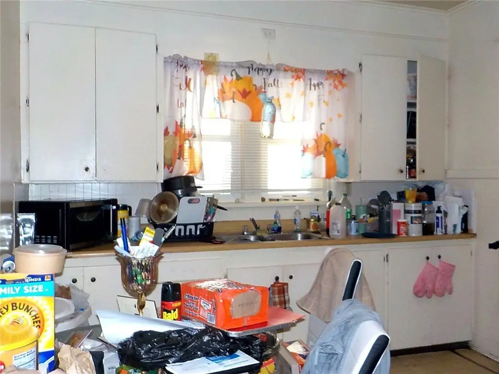 Picture 9