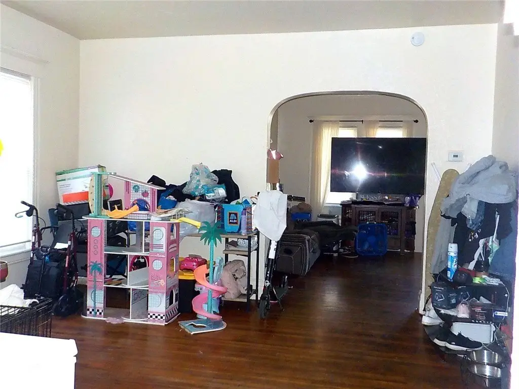 Picture 8