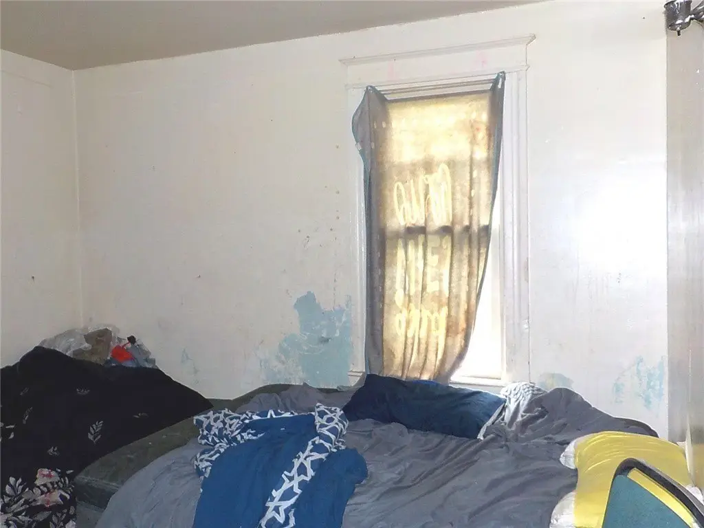 Picture 18