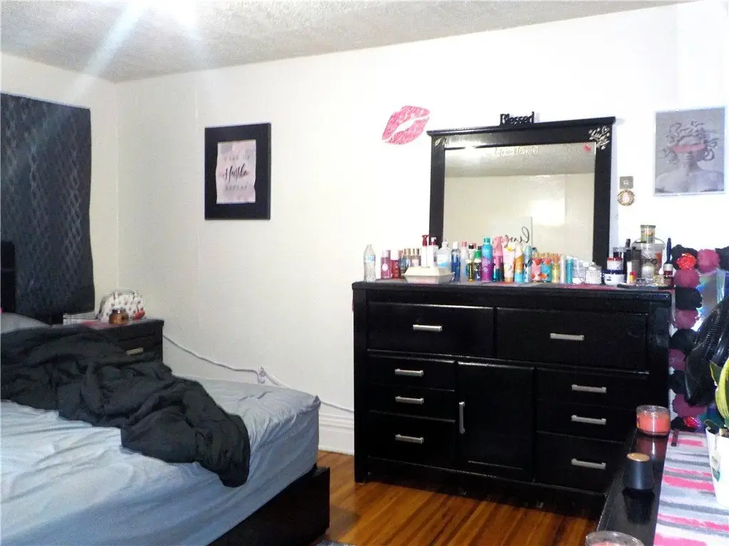 Picture 11