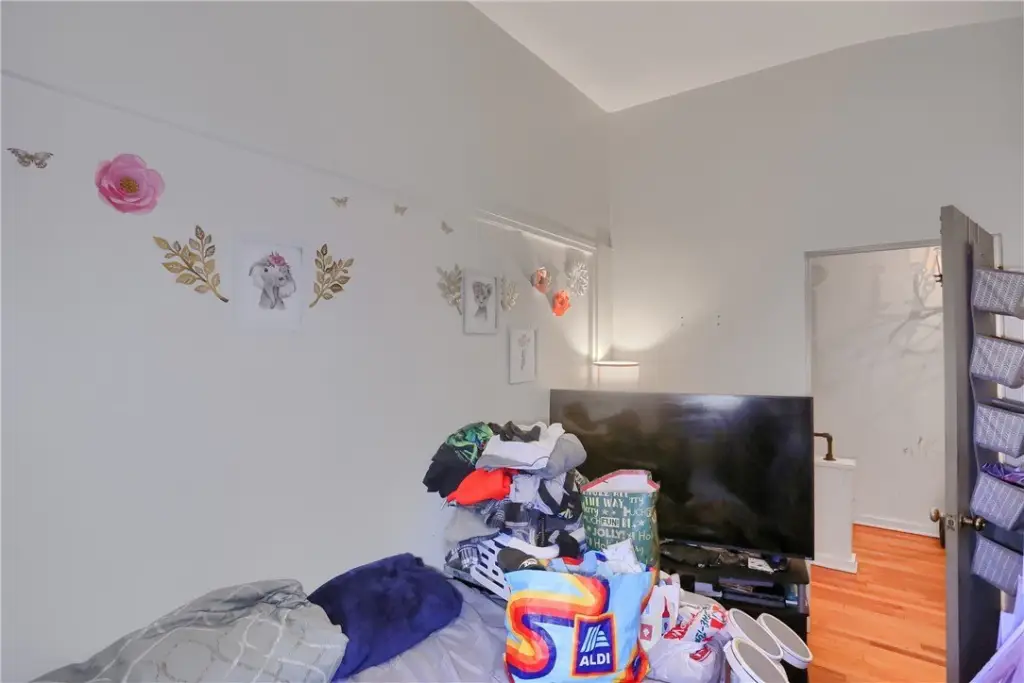 Picture 46