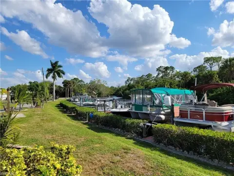 Land in 55+ Boating Community