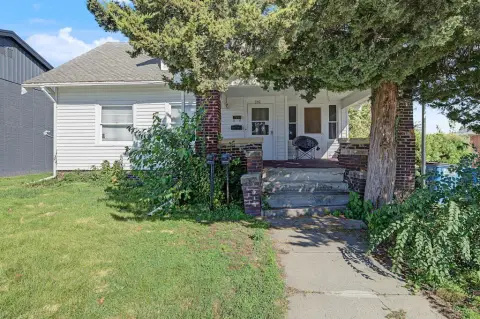 Two-Unit Duplex with Detached Garage
