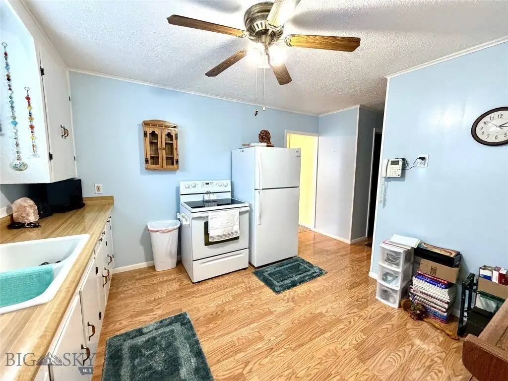 Picture 23
