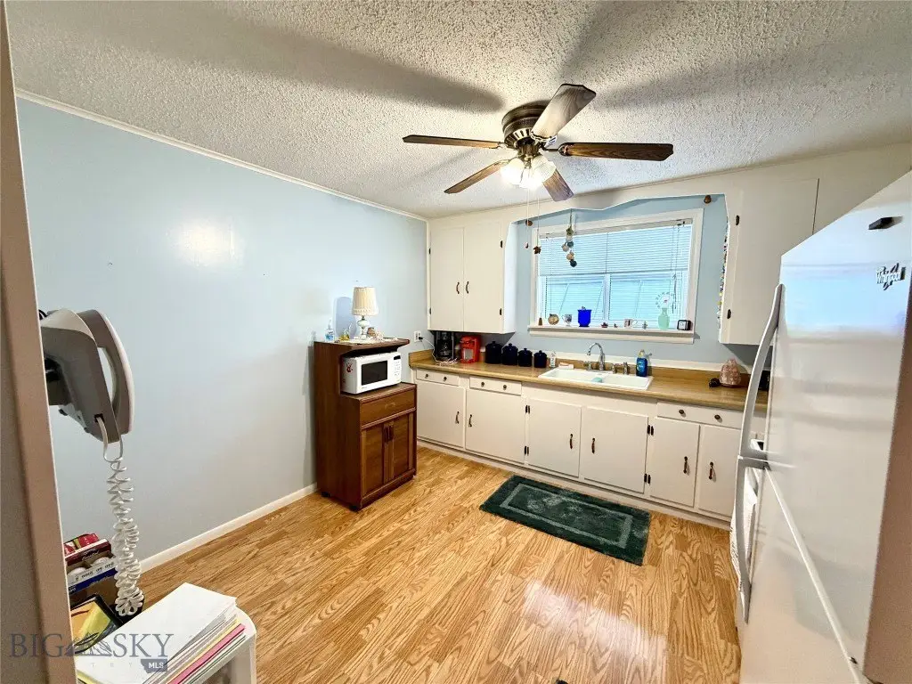 Picture 25