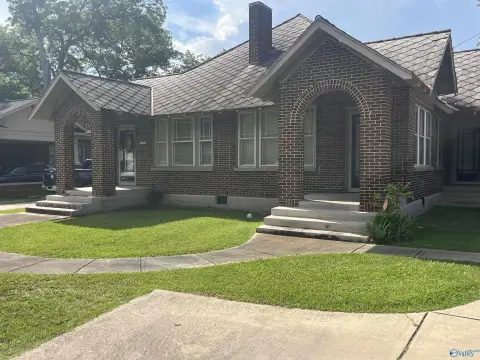 Hartselle Duplex Near Downtown
