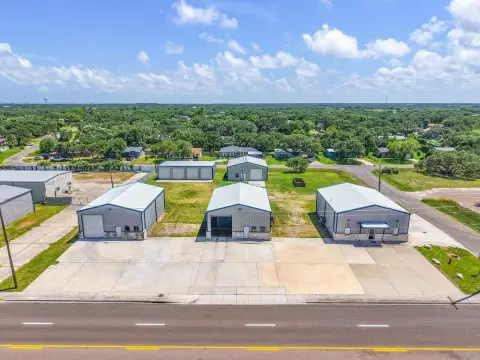 Multi-Building Flex Complex