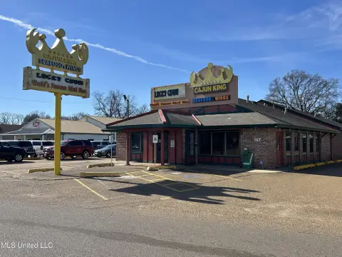 Highway Frontage Commercial Opportunity