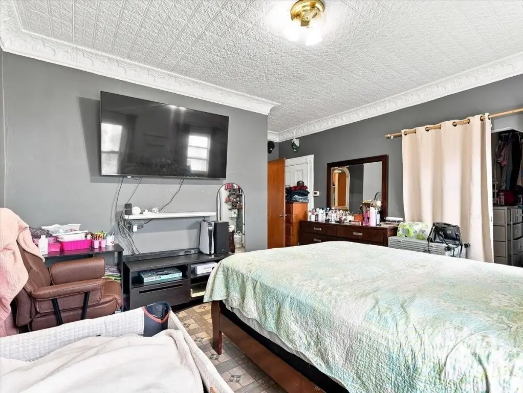 Picture 11