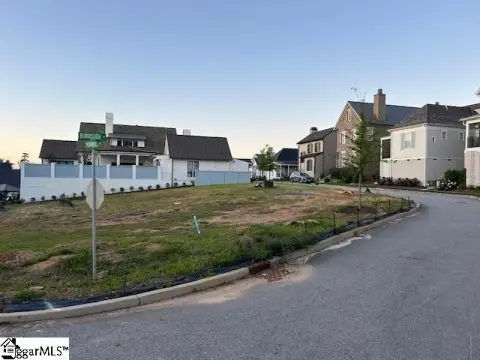 Residential Lot in Hartness Community