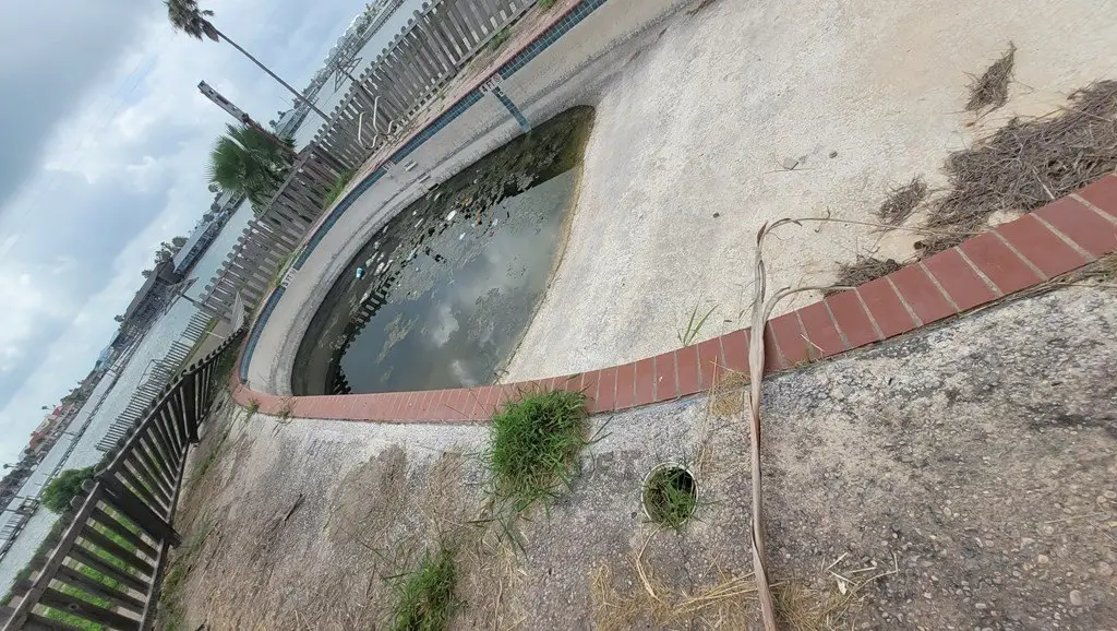 Picture 18