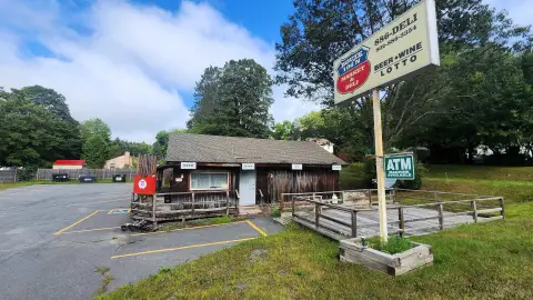 Springfield Commercial Property with Income