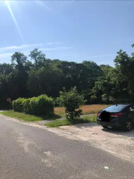 Residential Land in Mastic Beach