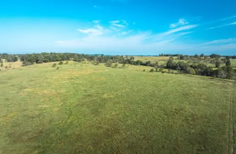 Missouri Ranch with Rolling Pastures